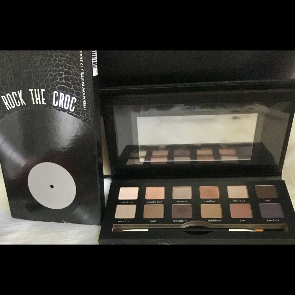 NWOT Rock the Croc Eye shadow palette